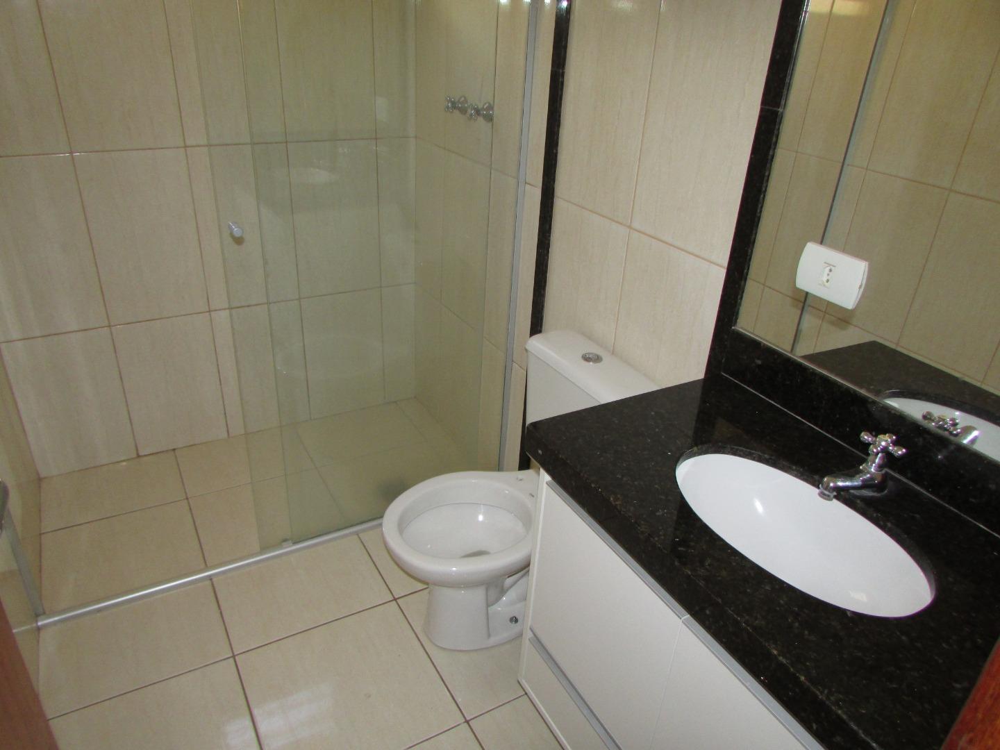 Casa para alugar com 3 quartos, 110m² - Foto 9