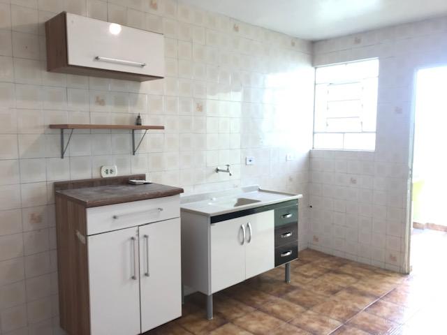 Casa para alugar com 1 quarto, 80m² - Foto 11