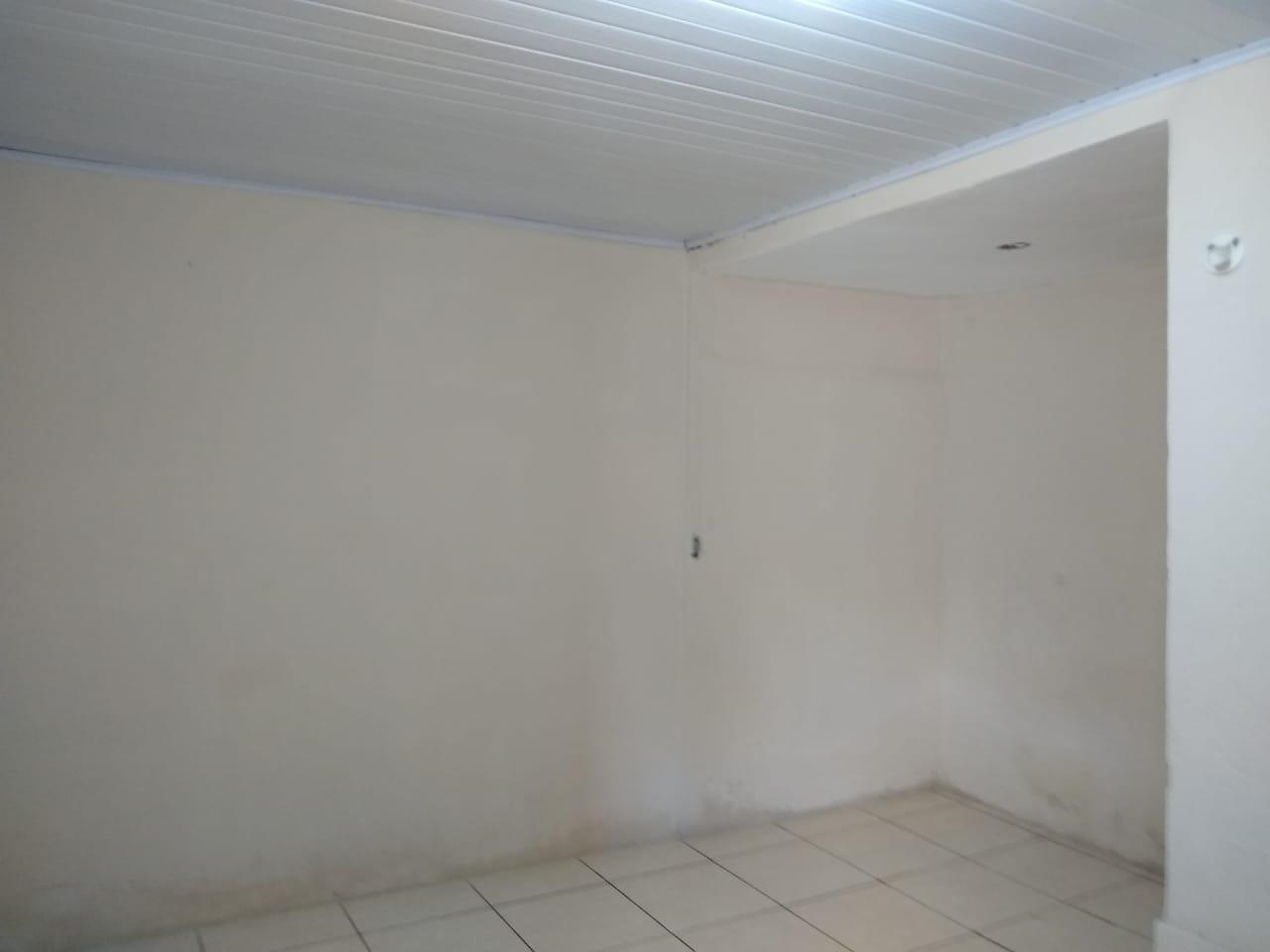 Casa à venda com 4 quartos, 140m² - Foto 13