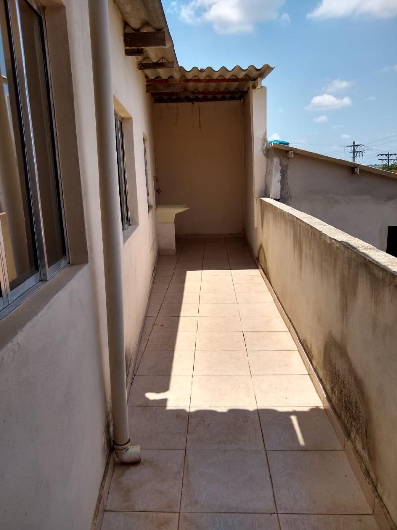 Casa à venda com 4 quartos, 140m² - Foto 4