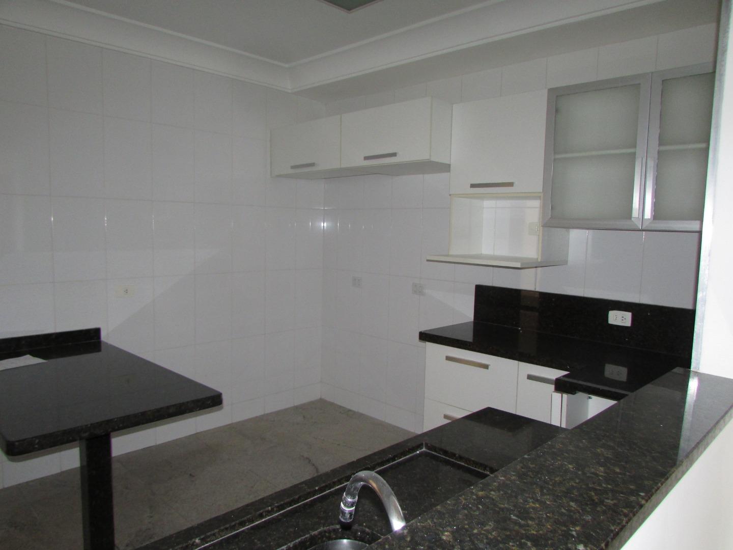 Apartamento para alugar com 3 quartos, 112m² - Foto 7