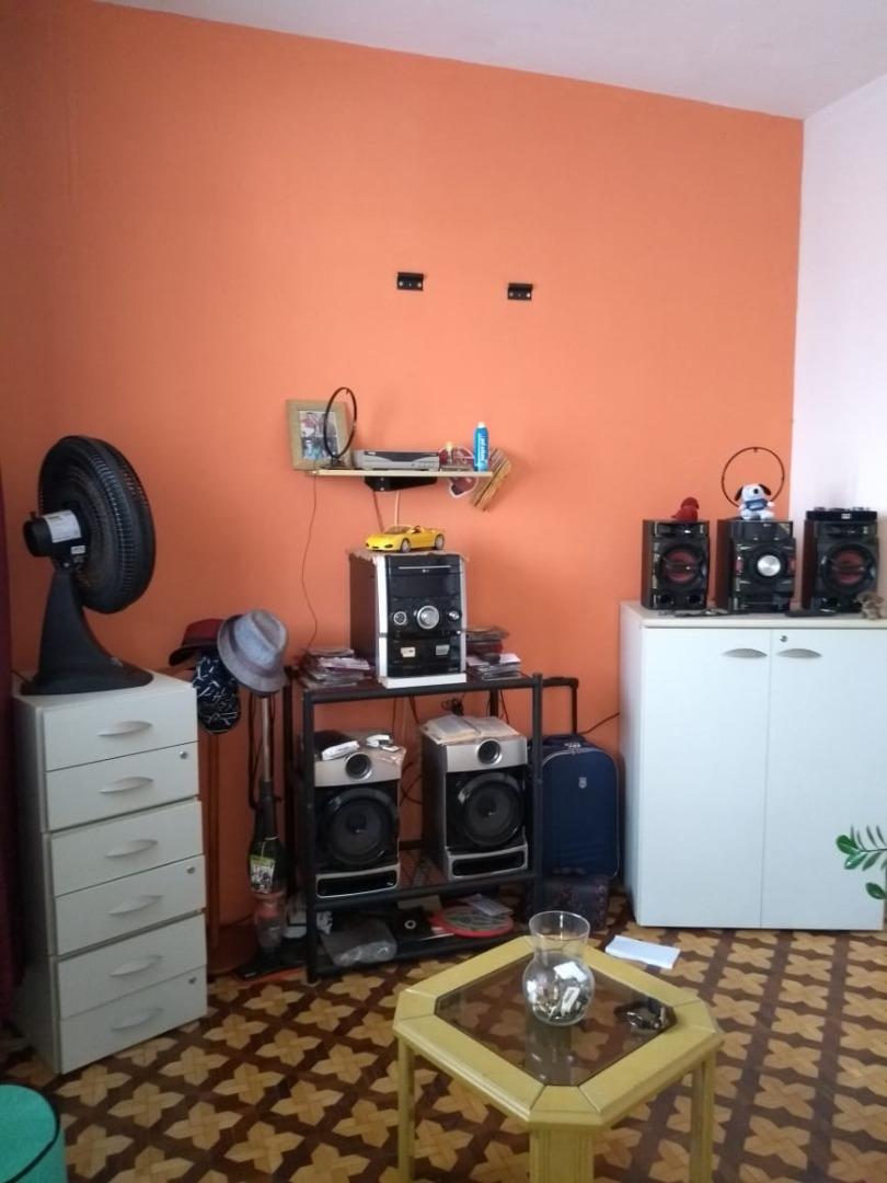 Casa à venda com 1 quarto, 45m² - Foto 3