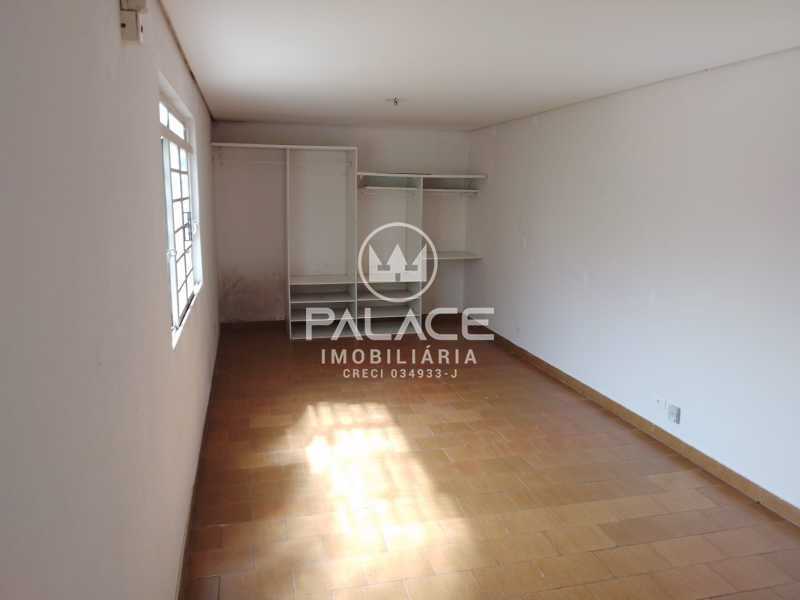 Casa à venda com 5 quartos, 205m² - Foto 29