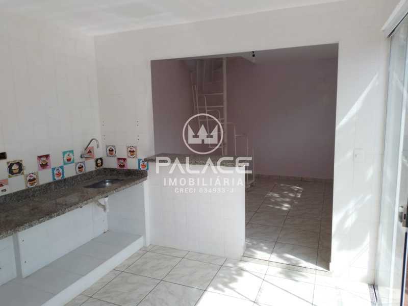 Casa à venda com 5 quartos, 205m² - Foto 26