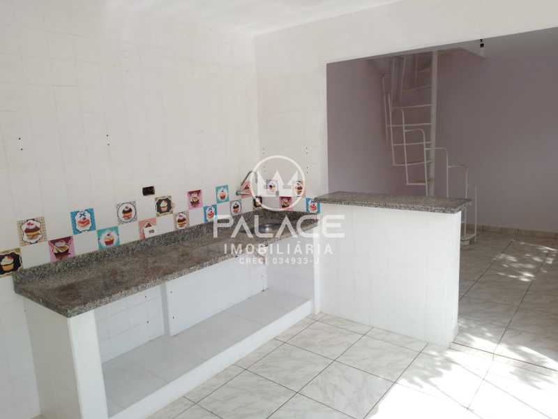 Casa à venda com 5 quartos, 205m² - Foto 25