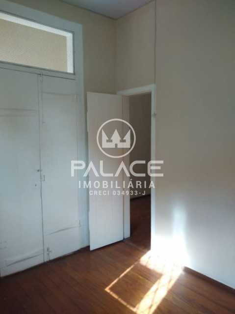 Casa à venda com 5 quartos, 185m² - Foto 10