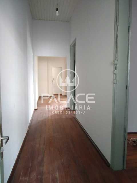 Casa à venda com 5 quartos, 185m² - Foto 21