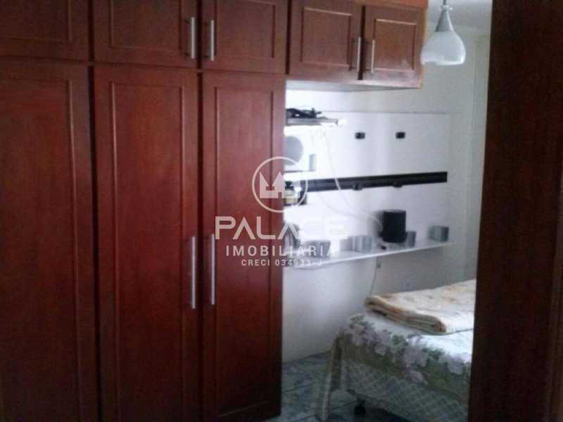 Casa à venda com 3 quartos, 239m² - Foto 10