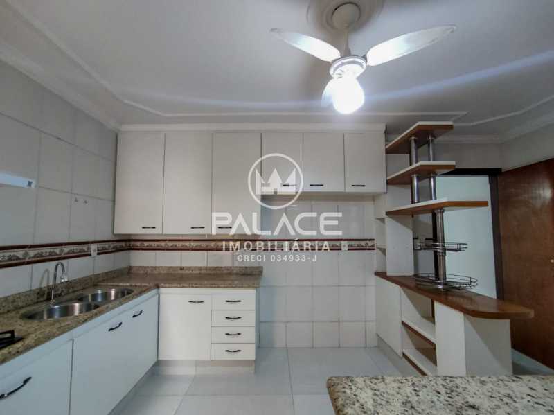 Casa para alugar com 3 quartos, 116m² - Foto 10