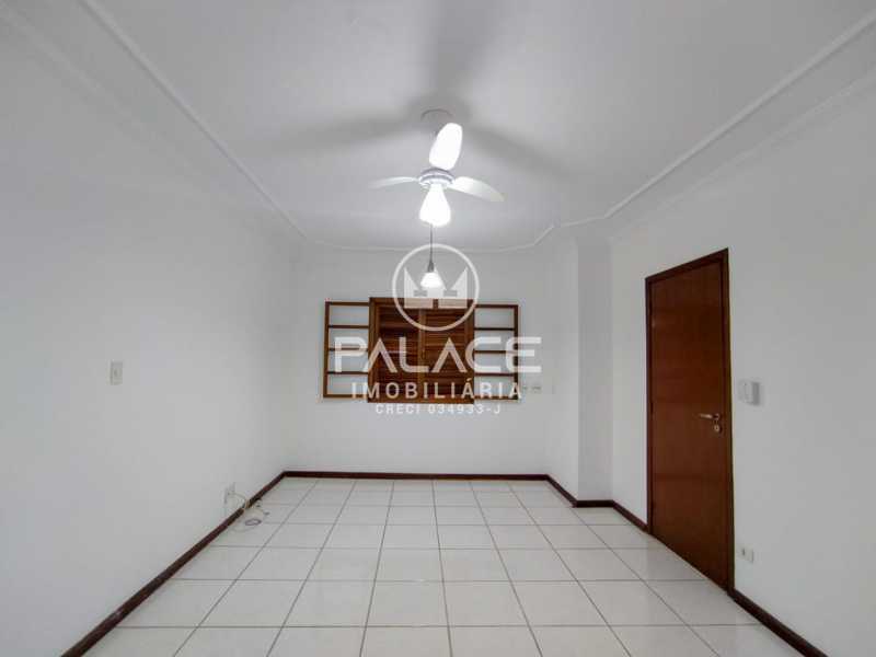 Casa para alugar com 3 quartos, 116m² - Foto 25