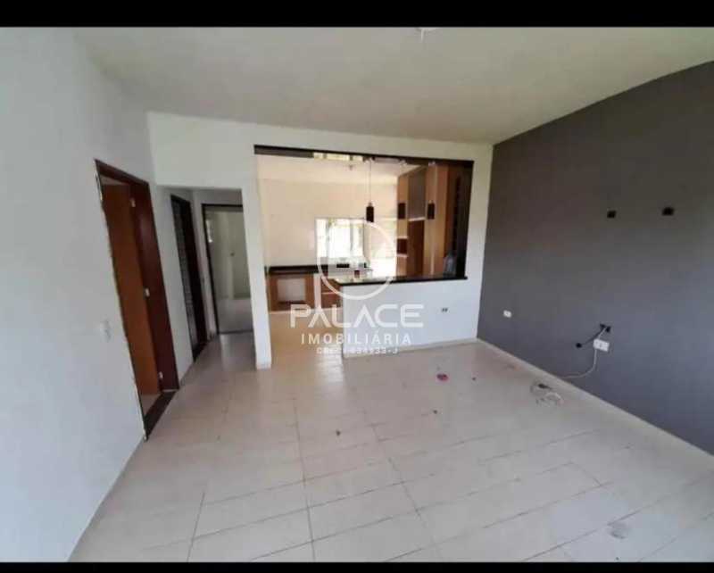 Casa à venda com 2 quartos, 80m² - Foto 9