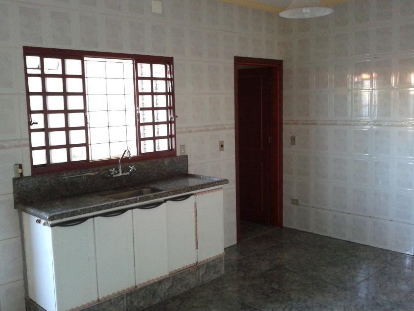 Casa à venda com 3 quartos, 300m² - Foto 9