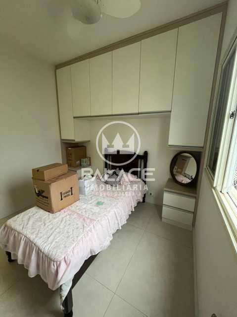 Apartamento à venda com 3 quartos, 75m² - Foto 12