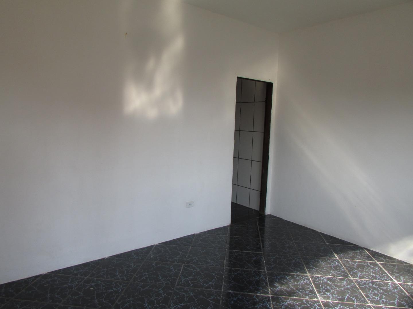 Casa à venda com 2 quartos, 80m² - Foto 5