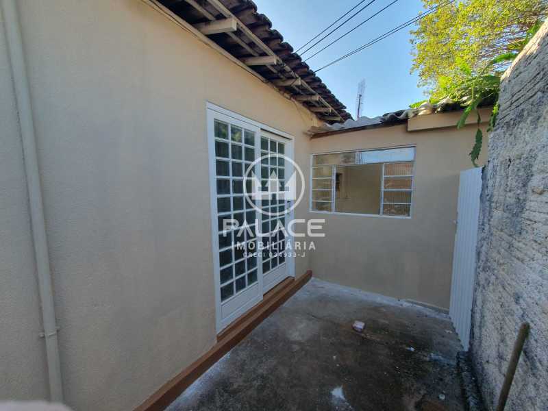 Casa à venda com 3 quartos, 144m² - Foto 3