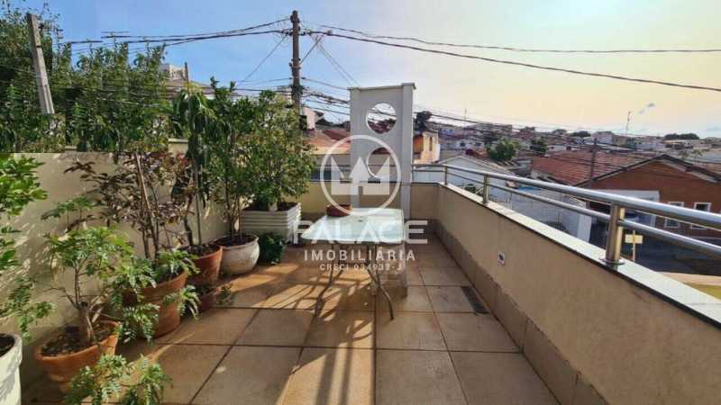 Casa à venda com 3 quartos, 248m² - Foto 12