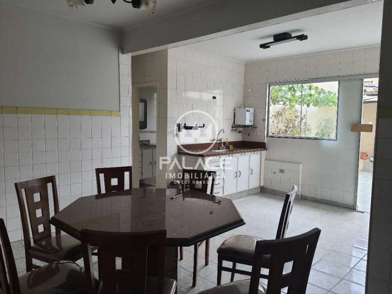 Casa à venda com 2 quartos, 119m² - Foto 13