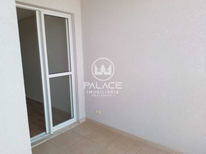 Apartamento à venda com 2 quartos, 66m² - Foto 4