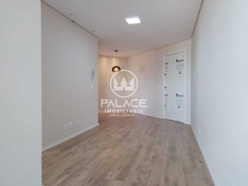 Apartamento à venda com 2 quartos, 66m² - Foto 2