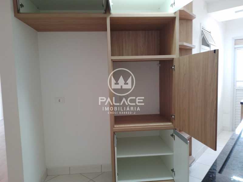 Apartamento à venda com 2 quartos, 66m² - Foto 11