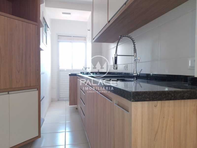 Apartamento à venda com 2 quartos, 66m² - Foto 8