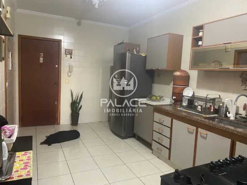 Apartamento à venda com 3 quartos, 110m² - Foto 9