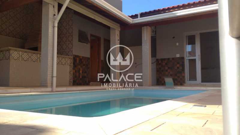 Casa para alugar com 5 quartos, 382m² - Foto 3