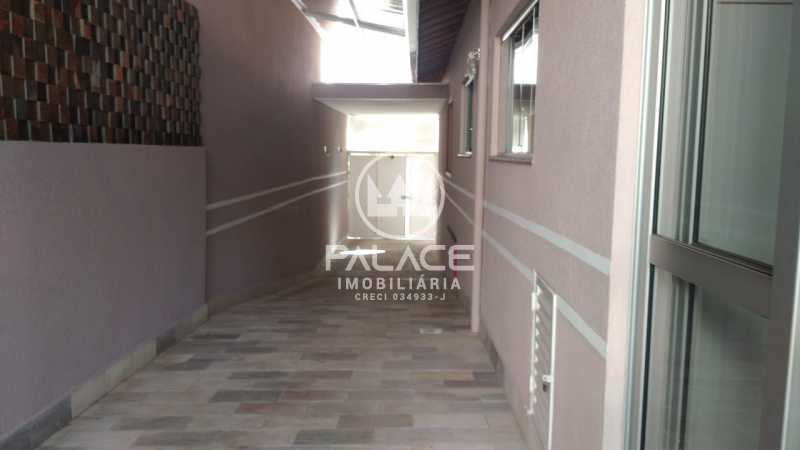 Casa para alugar com 5 quartos, 382m² - Foto 17
