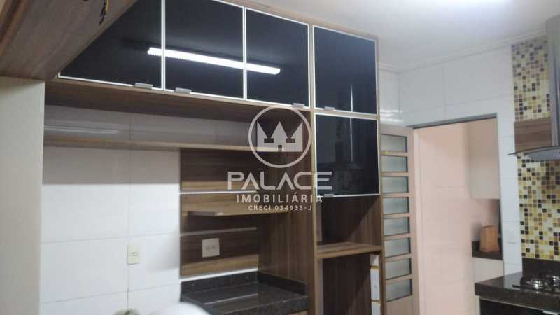 Casa para alugar com 5 quartos, 382m² - Foto 23