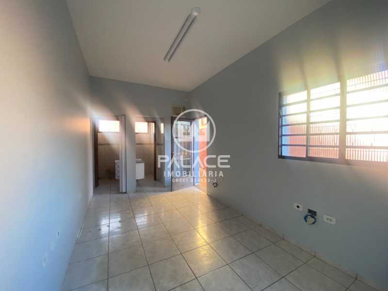 Casa à venda com 3 quartos, 170m² - Foto 9