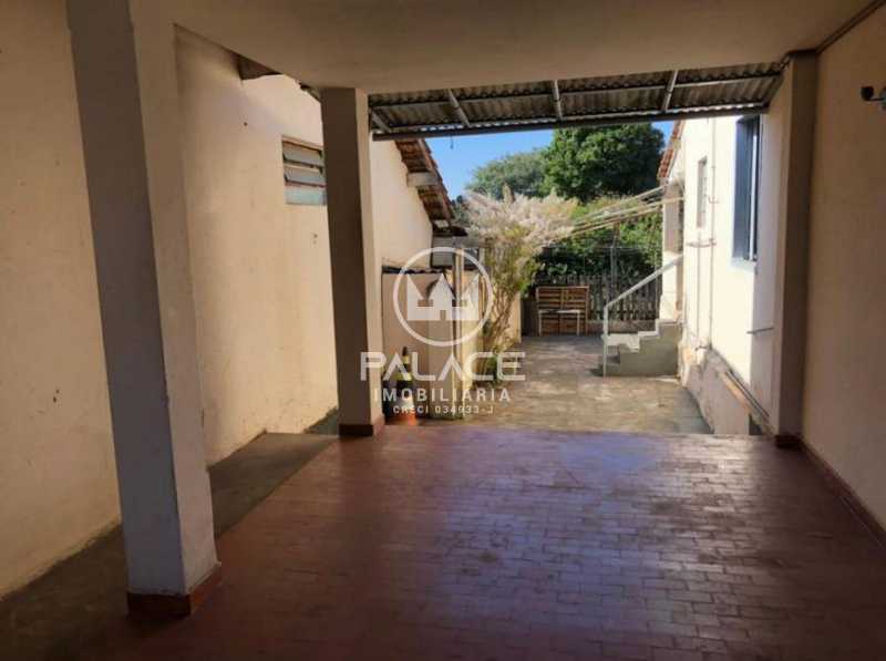 Casa à venda com 3 quartos, 104m² - Foto 2