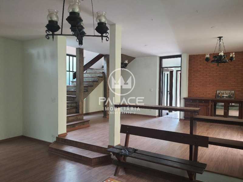 Casa à venda com 3 quartos, 304m² - Foto 16