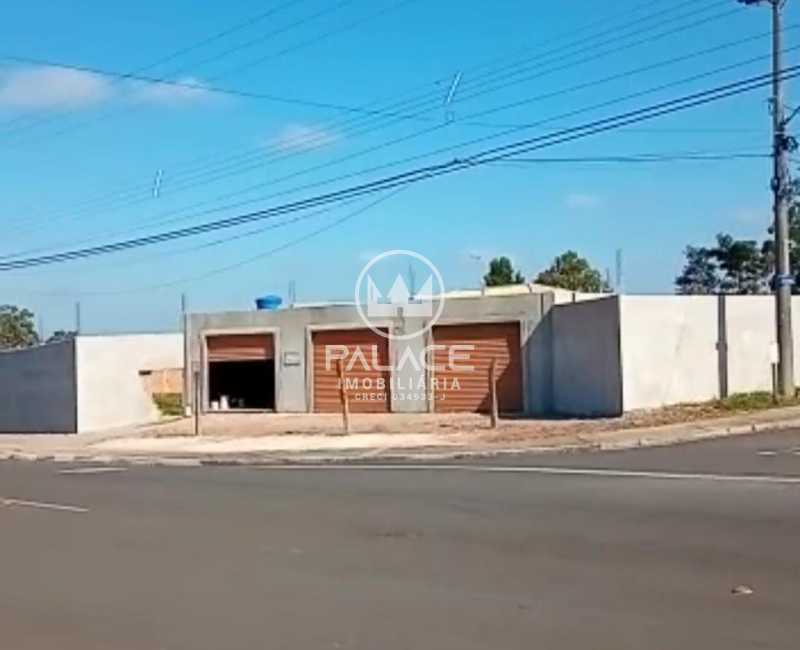 Chácara à venda com 4 quartos, 200m² - Foto 3