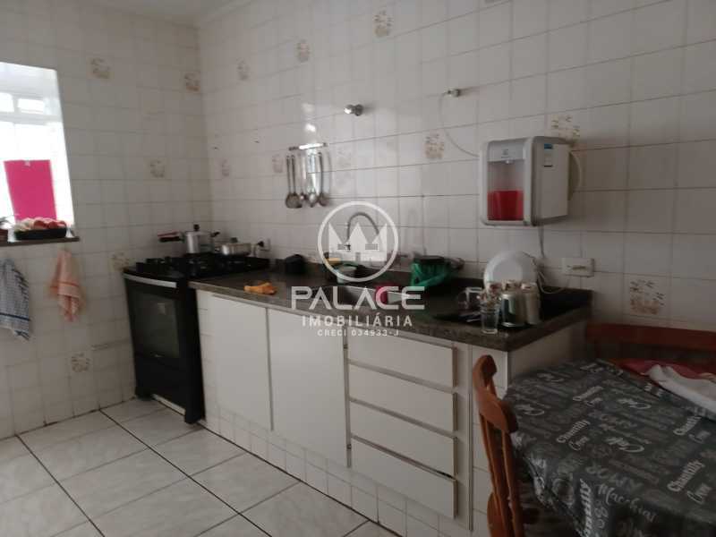 Apartamento à venda com 2 quartos, 75m² - Foto 20