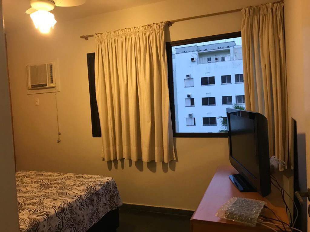 Apartamento à venda com 3 quartos, 145m² - Foto 22