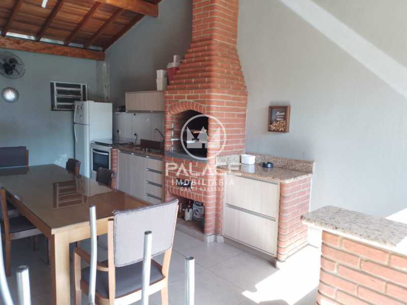 Casa à venda com 3 quartos, 202m² - Foto 17