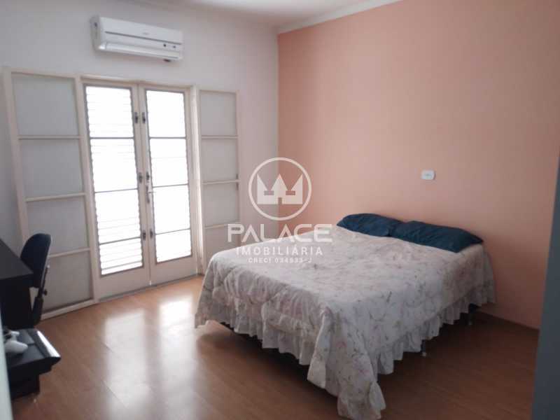 Casa à venda com 3 quartos, 202m² - Foto 22