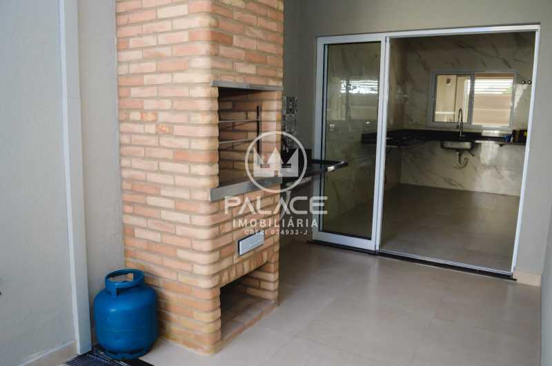 Casa à venda com 3 quartos, 140m² - Foto 3