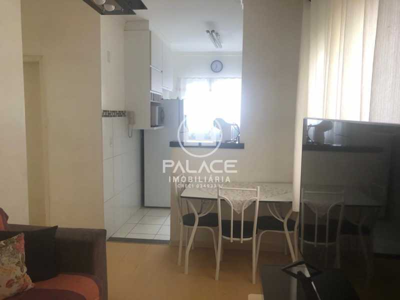 Apartamento à venda com 2 quartos, 46m² - Foto 2