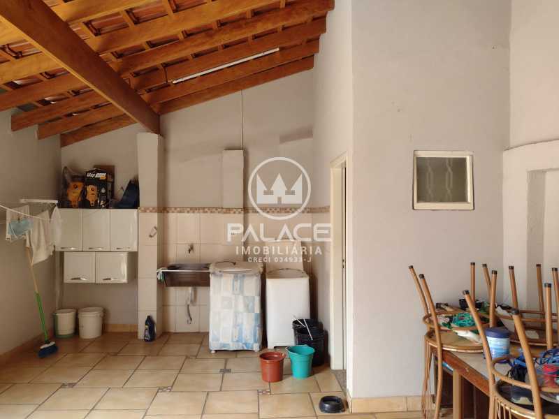 Casa à venda com 2 quartos, 145m² - Foto 18