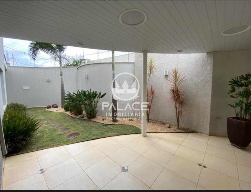 Casa à venda com 3 quartos, 255m² - Foto 3