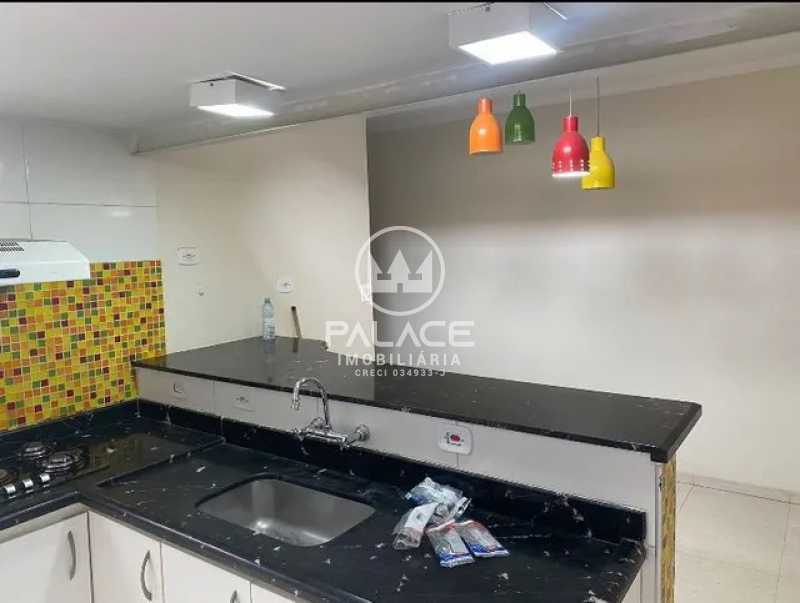 Casa à venda com 3 quartos, 155m² - Foto 1