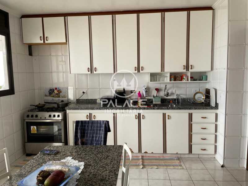 Apartamento à venda com 4 quartos, 150m² - Foto 11