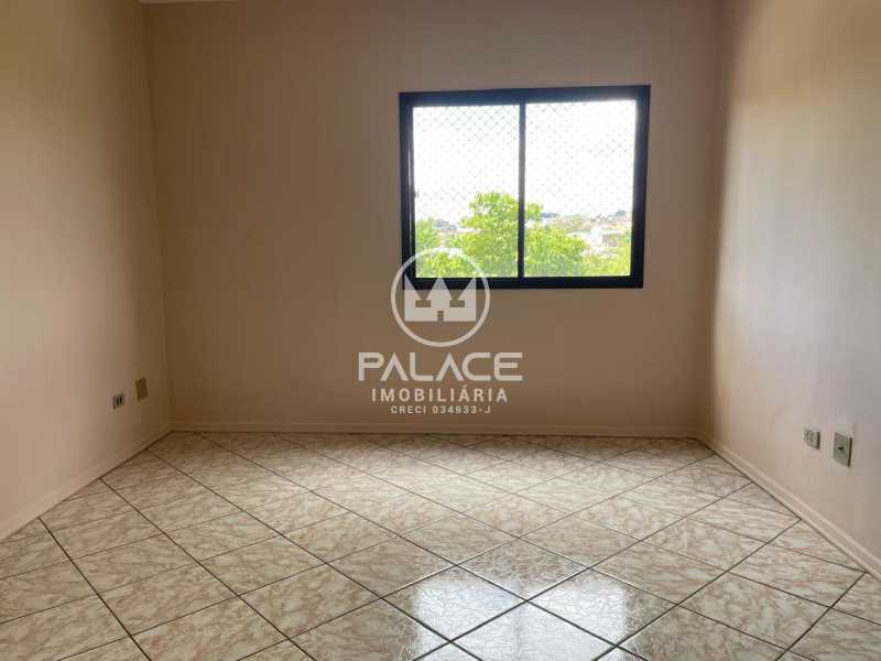 Apartamento à venda com 2 quartos, 74m² - Foto 18