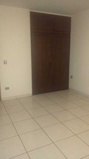 Apartamento para alugar com 3 quartos, 183m² - Foto 16