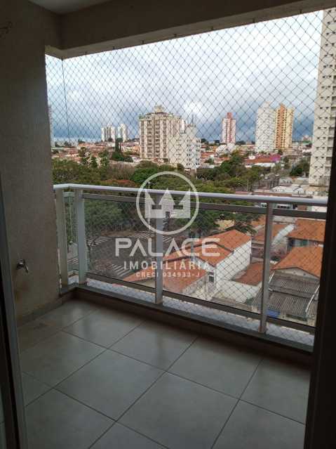 Apartamento à venda com 3 quartos, 87m² - Foto 4