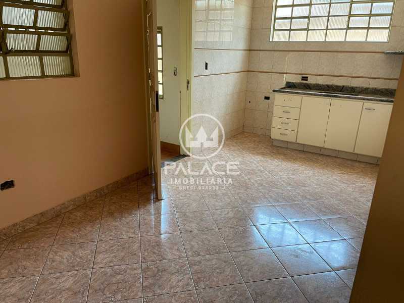 Chácara à venda com 4 quartos, 394m² - Foto 18