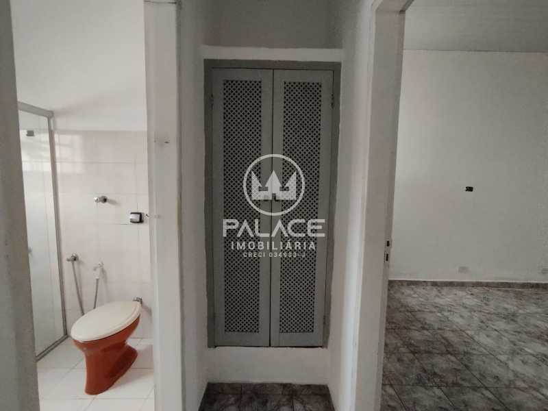 Casa Comercial para alugar com 2 quartos, 70m² - Foto 9
