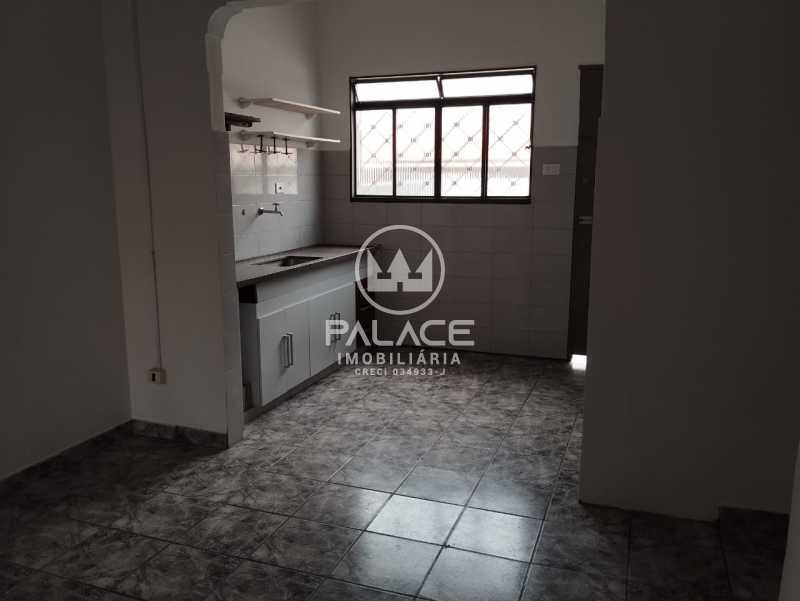 Casa Comercial para alugar com 2 quartos, 70m² - Foto 11