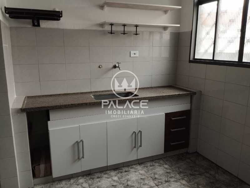 Casa Comercial para alugar com 2 quartos, 70m² - Foto 12